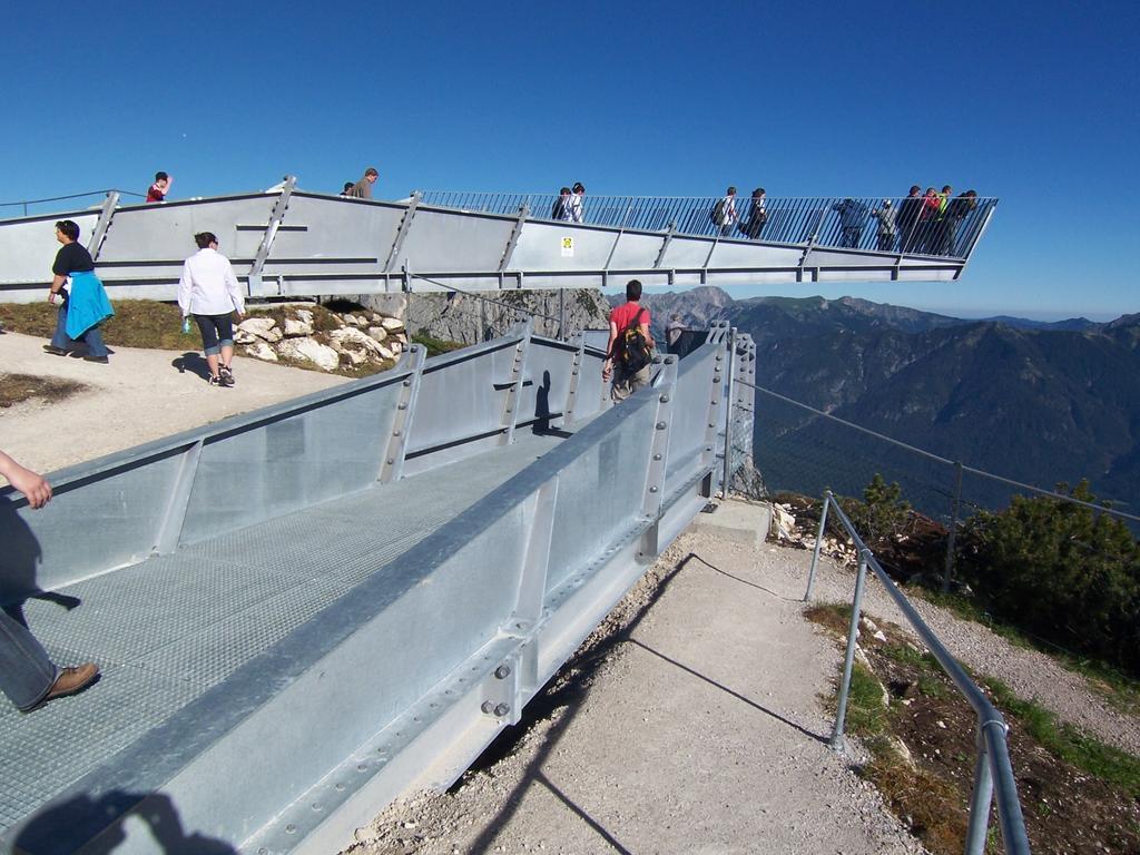 Gasthof Zum Rassen Garmisch-Partenkirchen Dış mekan fotoğraf